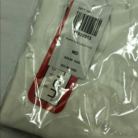 👛Poppy Loves You T Shirt - Picture 2 of 3